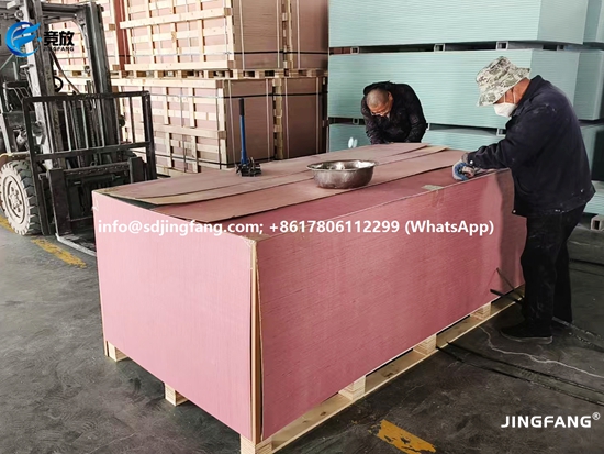 قوالب ألواح PVC