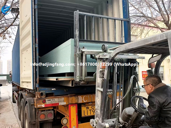 لوح رغوي من مادة PVC الخضراء