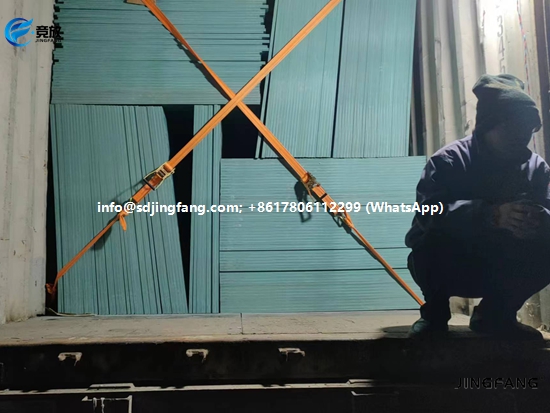 لوح رغوي من مادة PVC الخضراء