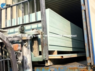 لوح رغوي من مادة PVC الخضراء